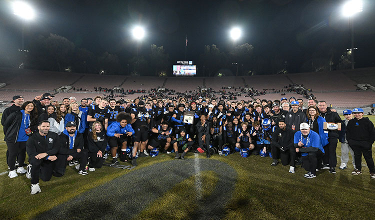 Eagles Win CIF-SS Division 1 Championship: Eagles 42, Centennial 7
